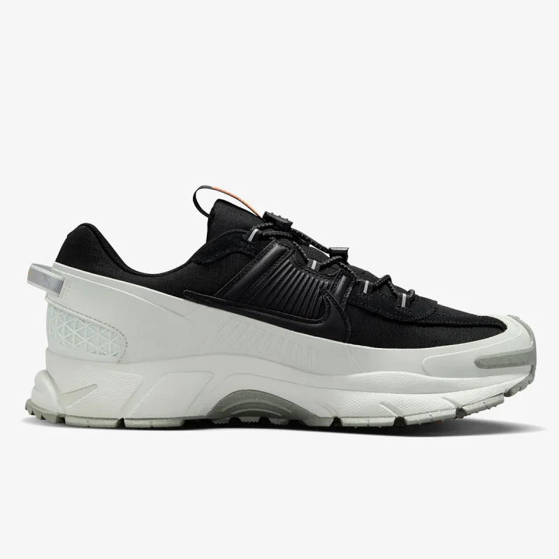 Nike VOMERO ROAM 