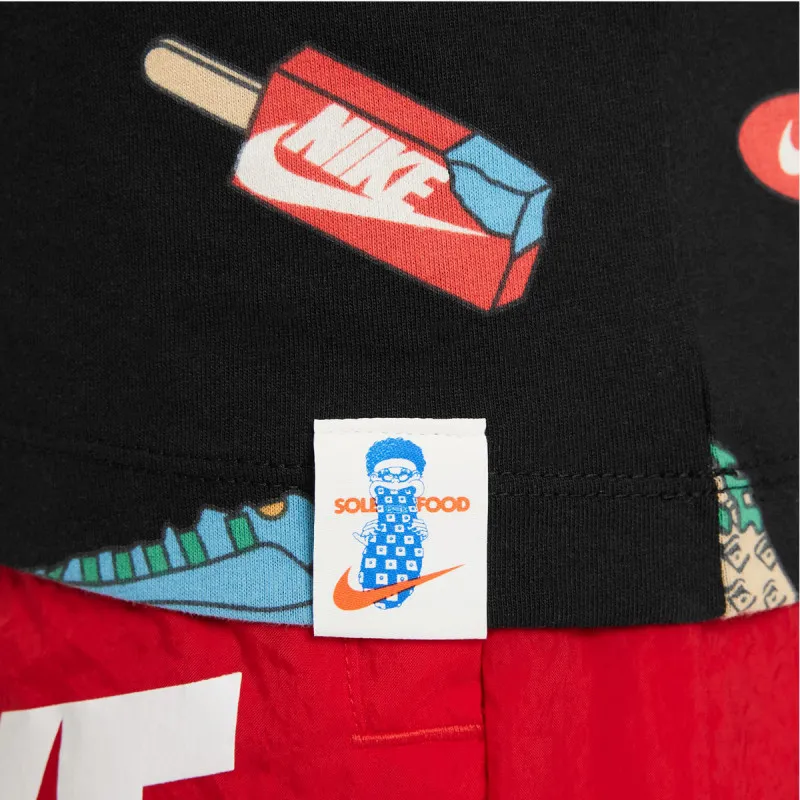 Nike Sportswear 