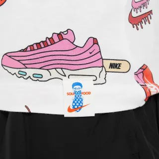 Nike Sportswear 