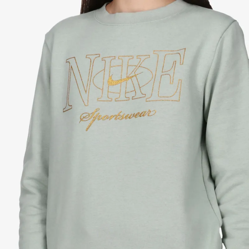 Nike Sportswear Club 