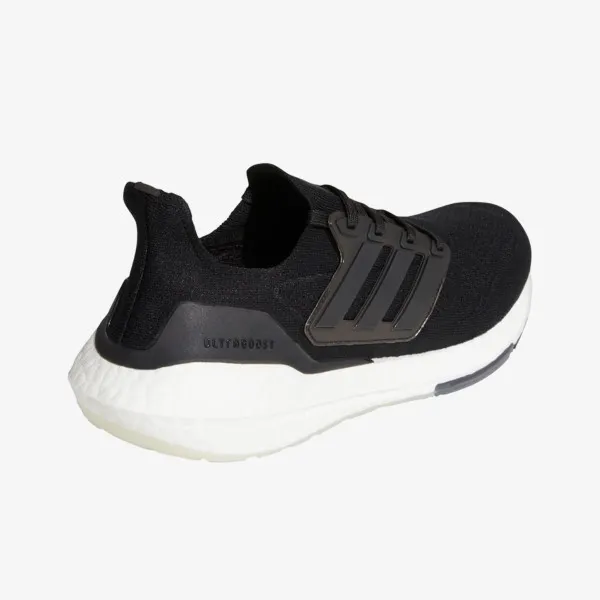 adidas ULTRABOOST 21 