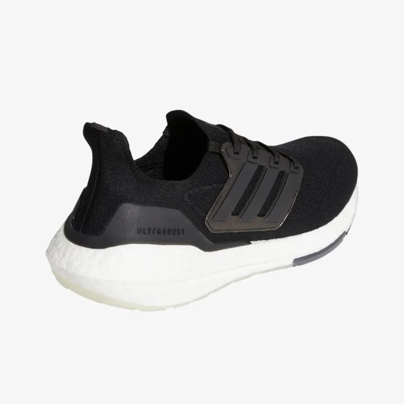 adidas ULTRABOOST 21 
