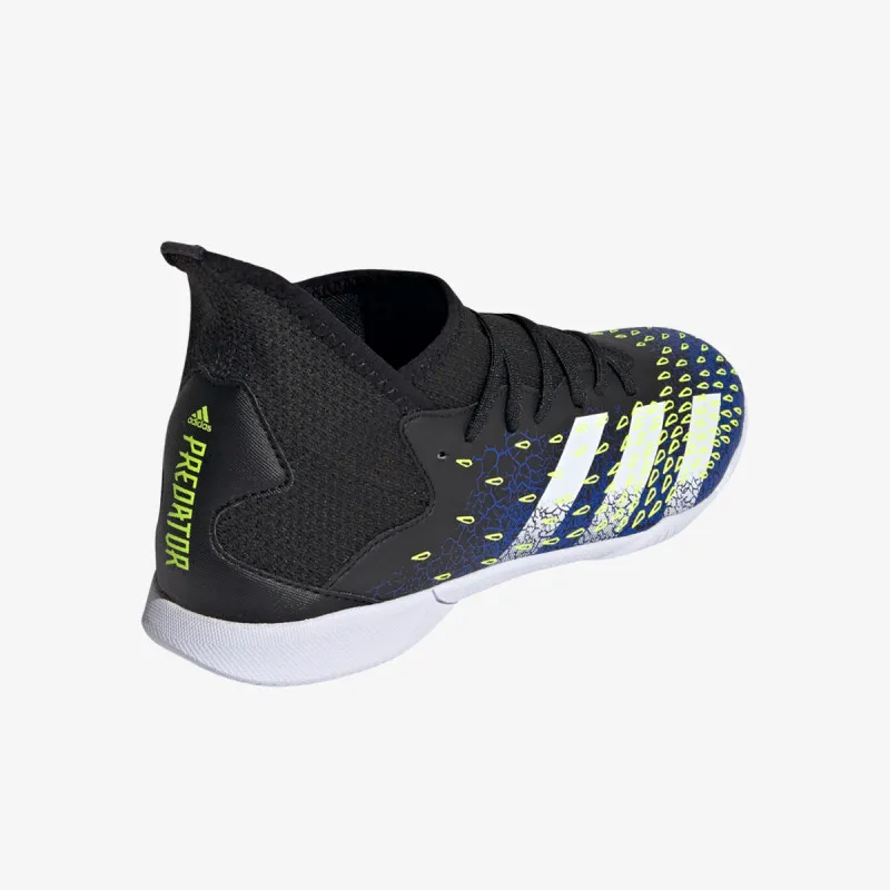 adidas PREDATOR FREAK .3 IN SALA 