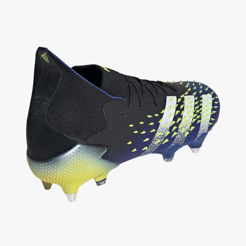 adidas PREDATOR FREAK .1 SG 