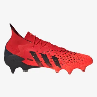 adidas PREDATOR FREAK .1 SG 