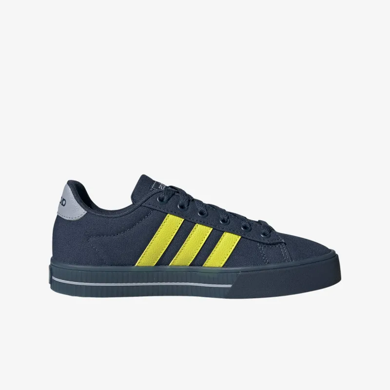 adidas DAILY 3.0 K