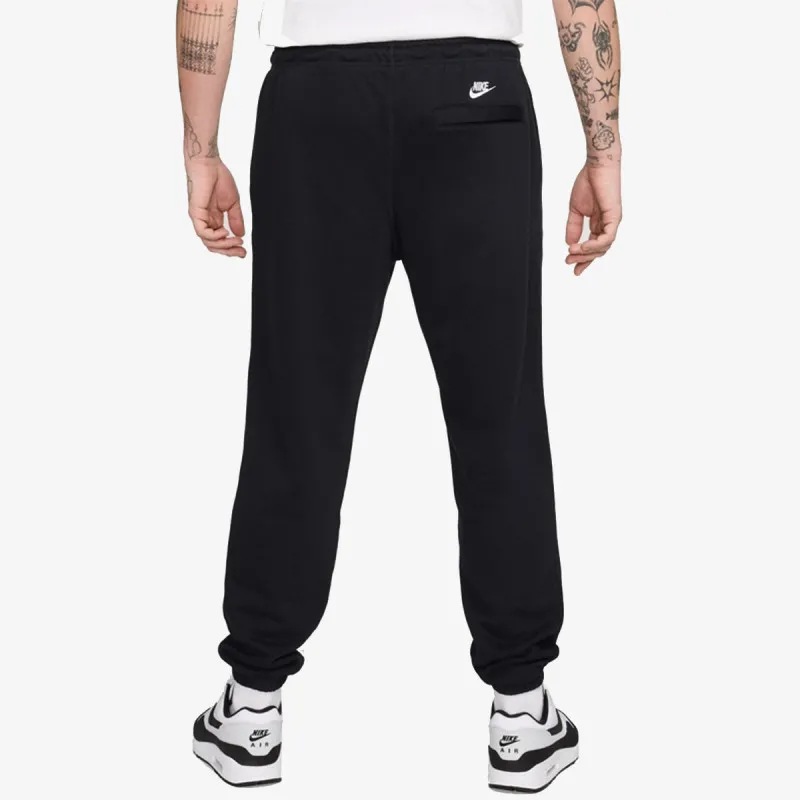Nike Club 