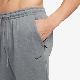 Nike Hlače Primary 