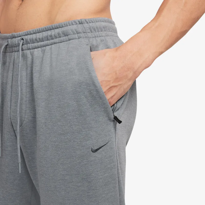 Nike Hlače Primary 