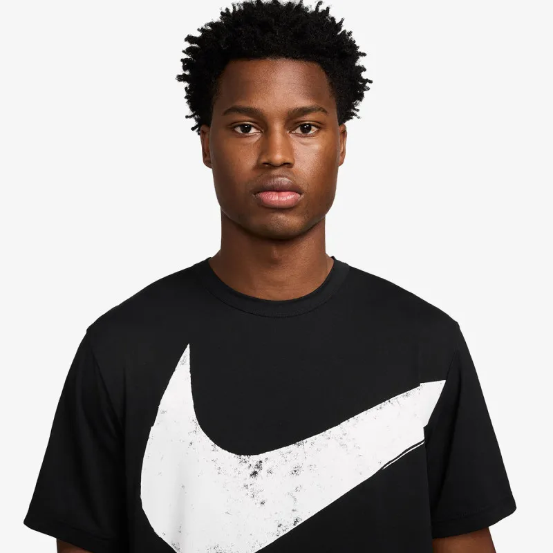 Nike Hyverse Swoosh 