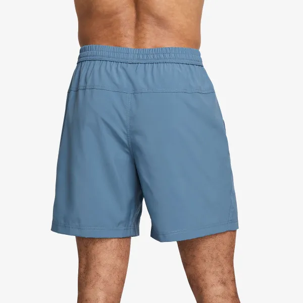 Nike Form Swoosh 