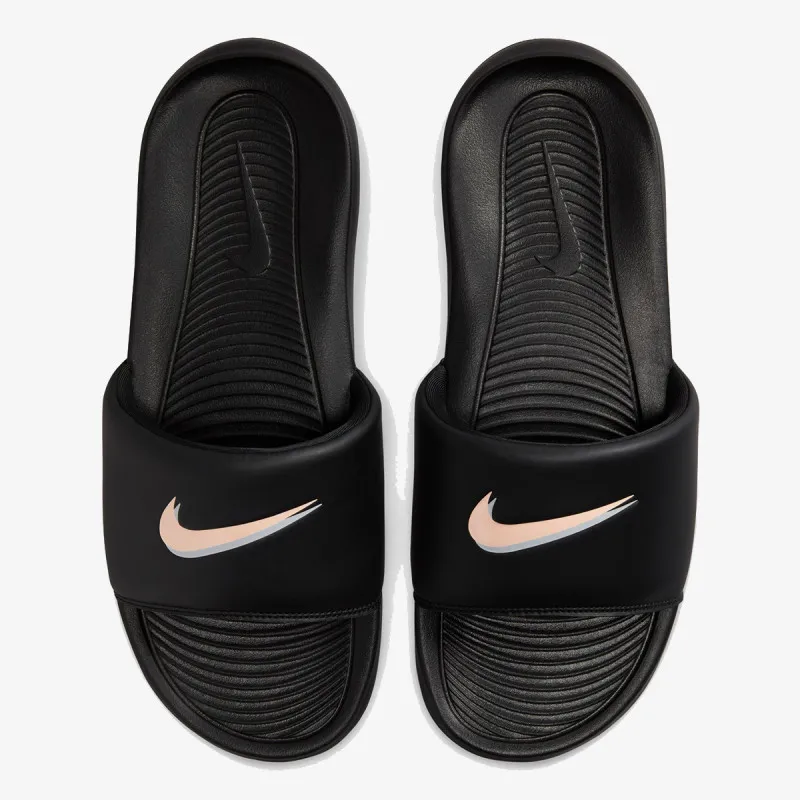Nike Victori One 