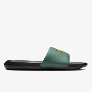 Nike Victori One 