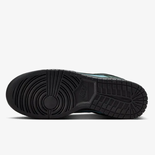 Nike Dunk Low Retro SE Wntr 