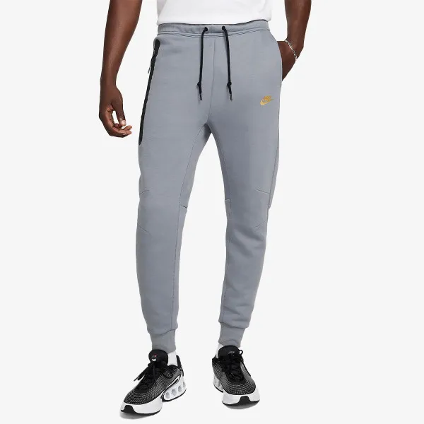 Nike Sportswear Tech Fleece