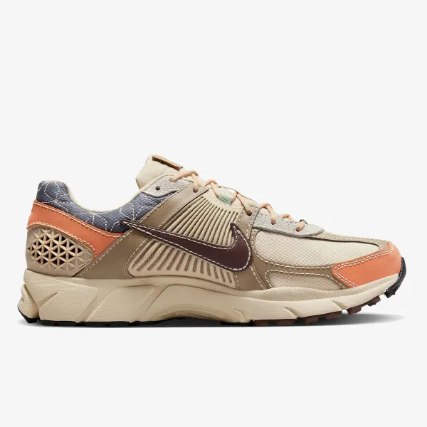 Nike NIKE ZOOM VOMERO 5 CN 