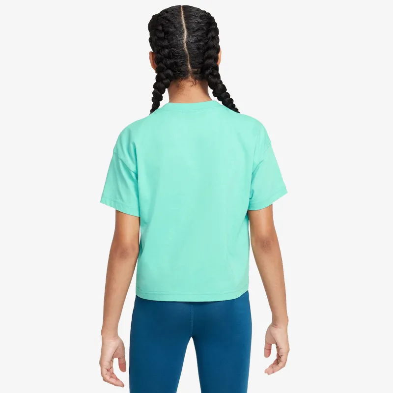 Nike Sportswear 