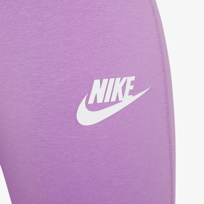 Nike Classic 