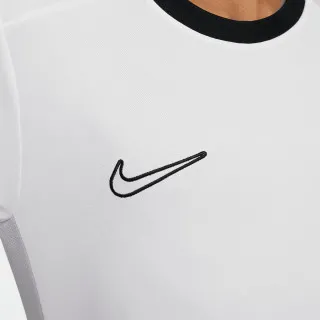 Nike Academy 25 