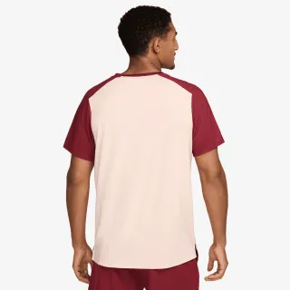 Nike Court Advantage 