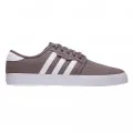 adidas SEELEY 