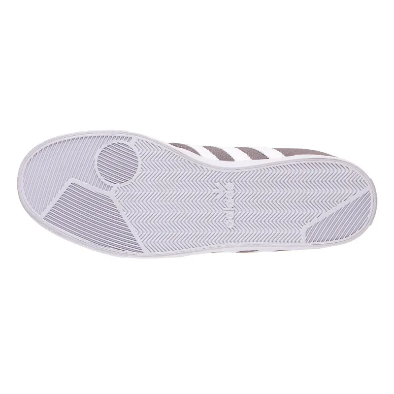 adidas SEELEY 