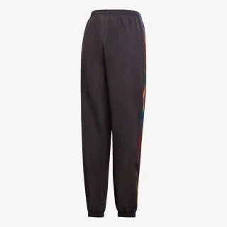 adidas TRACKPANTS 