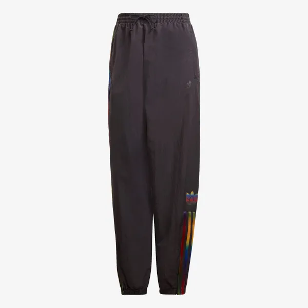 adidas TRACKPANTS 