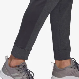 adidas DESIGNED TO MOVE MOTION 