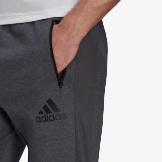 adidas DESIGNED TO MOVE MOTION 