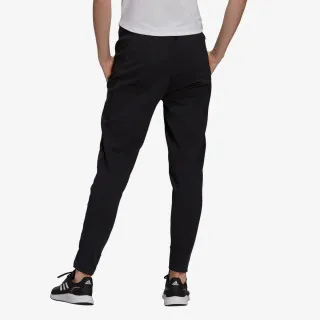 adidas DESIGNED TO MOVE 