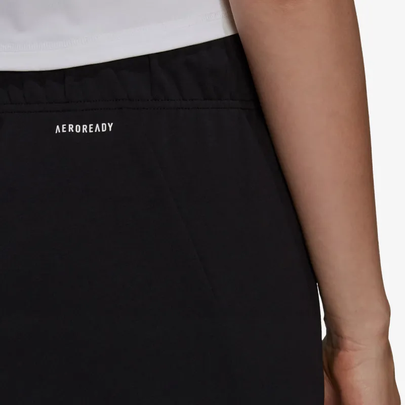 adidas DESIGNED TO MOVE 