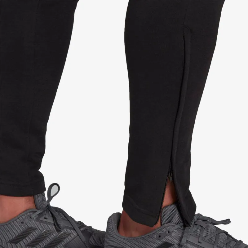 adidas ESSENTIALS 