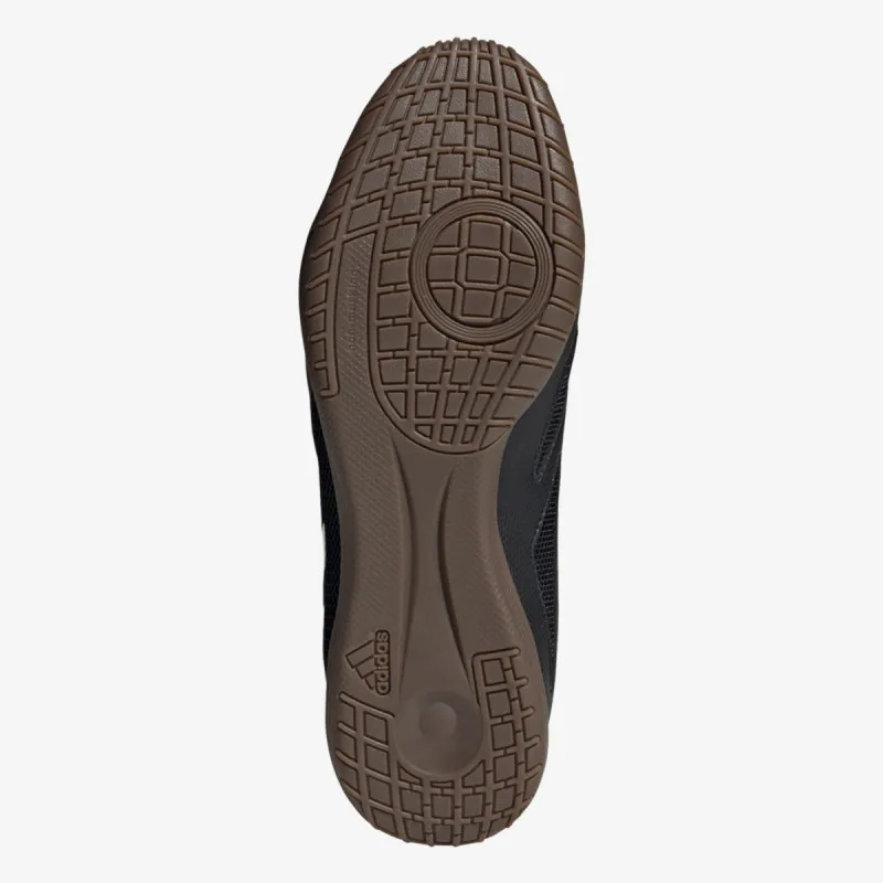 adidas PREDATOR EDGE.4 IN SALA 