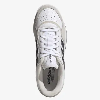 adidas COURTIC 