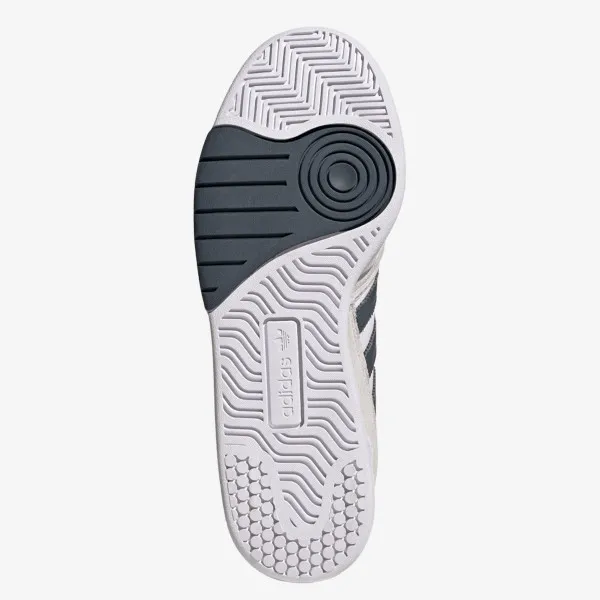 adidas COURTIC 