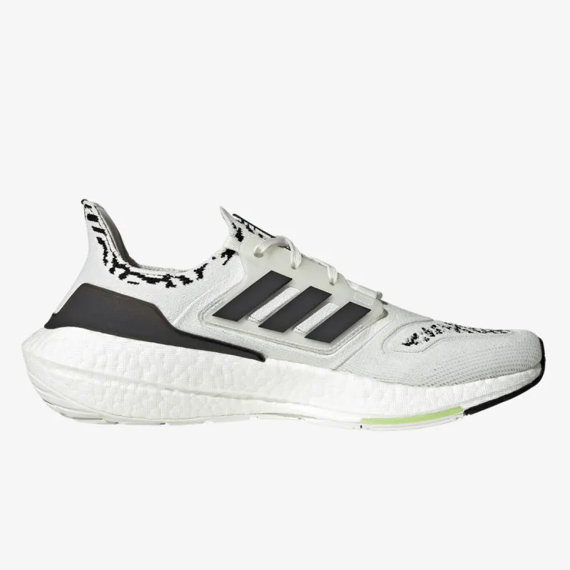 adidas ULTRABOOST 22