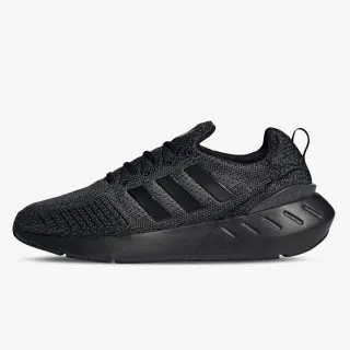 adidas SWIFT RUN 22