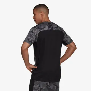 adidas D2M CAMO GRAPHIC 