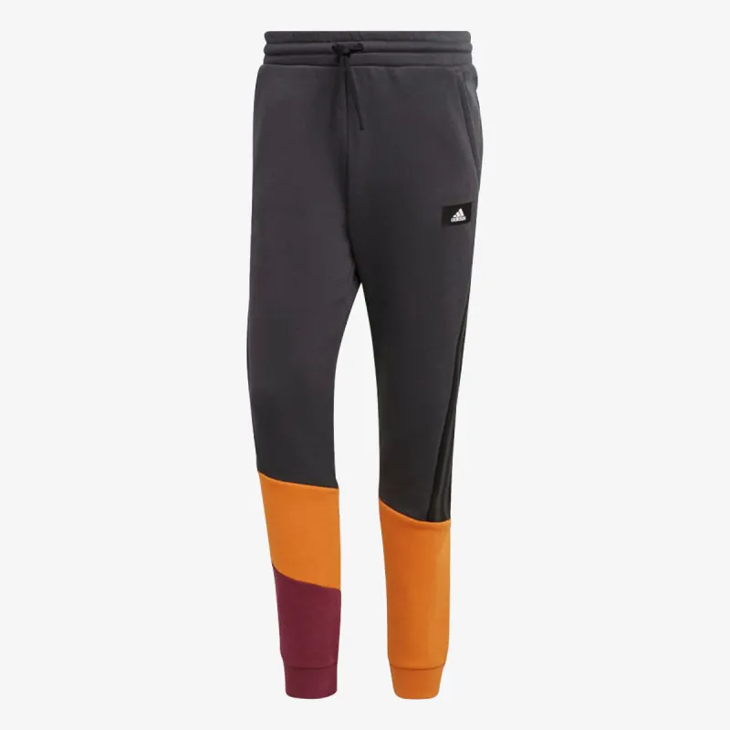 adidas SPORTSWEAR 