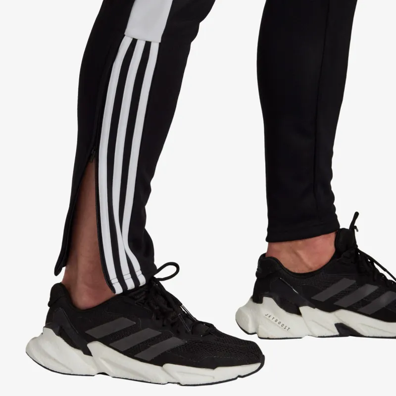 adidas TIRO ESSENTIAL 