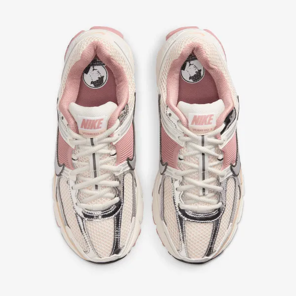 Nike Vomero 5 