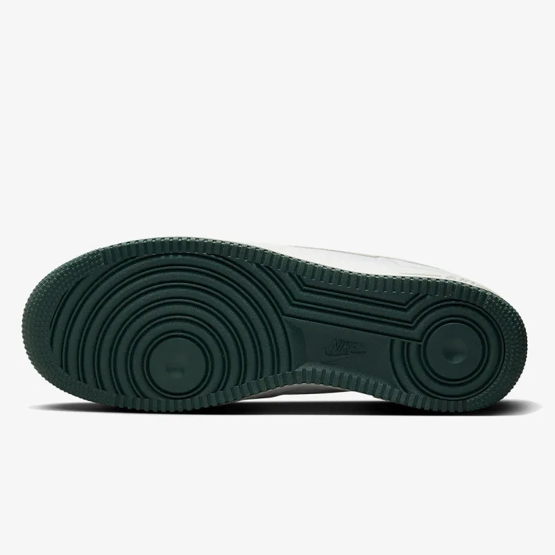 Nike Air Force 1 '07 LV8 