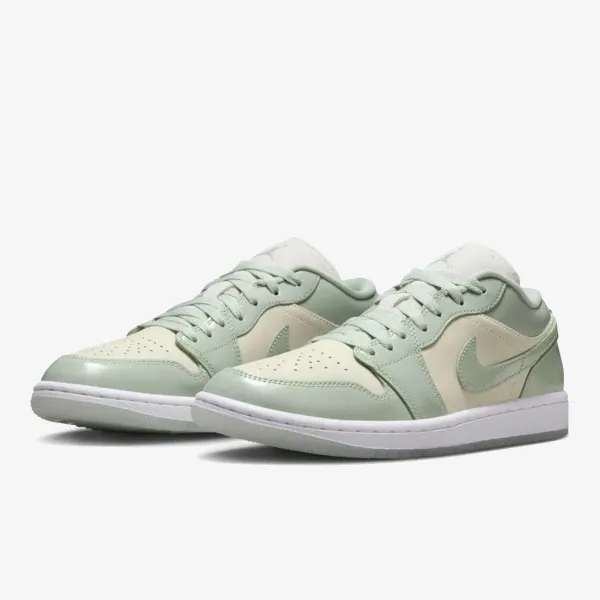 Jordan WMNS AIR JORDAN 1 LOW SE 