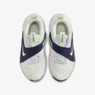 Nike TEAM HUSTLE D 12 GS 