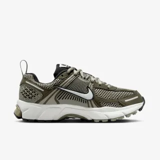 Nike VOMERO 5 BG 