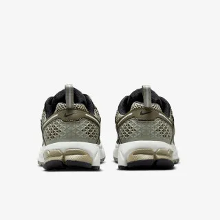 Nike VOMERO 5 BG 