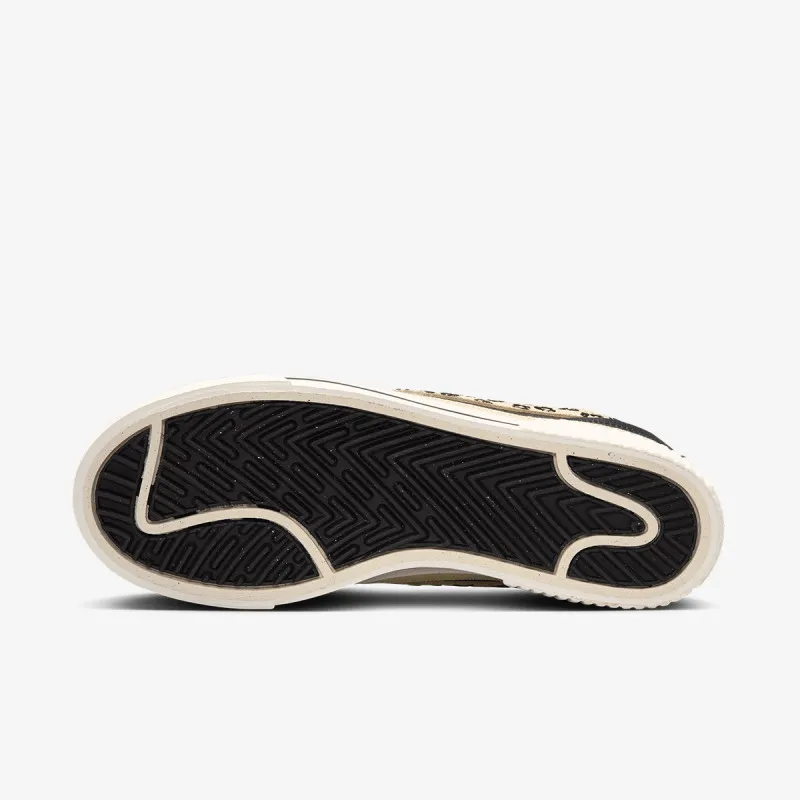 Nike WMNS COURT LEGACY LIFT GFX 