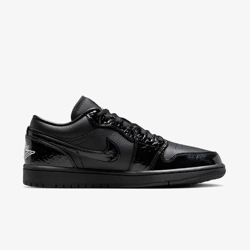 Nike Air Jordan 1 Low SE 