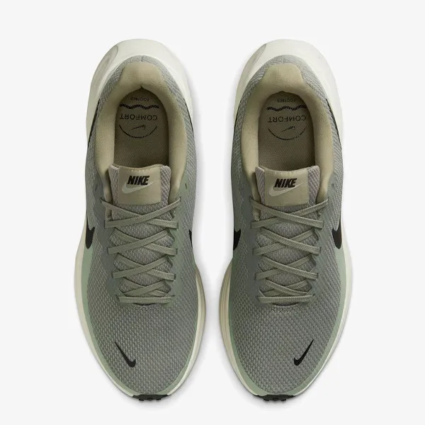 Nike NIKE REVOLUTION 8 